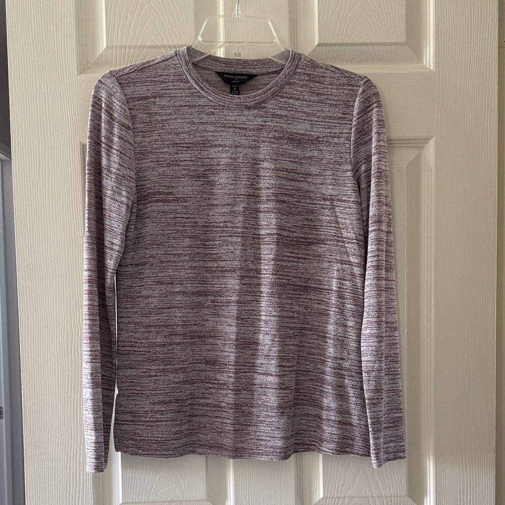 Banana Republic Maroon and White Knit Top